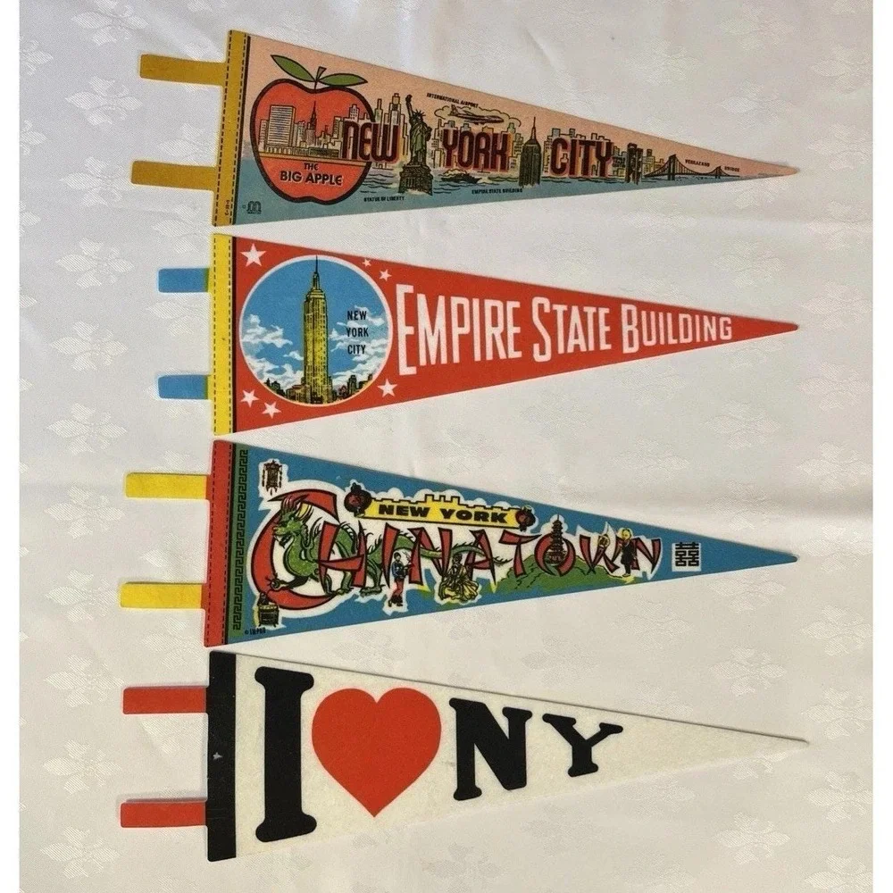 4 Vintage New York City Souvenir Pennants Retro Chinatown ,Dragon , Skyline